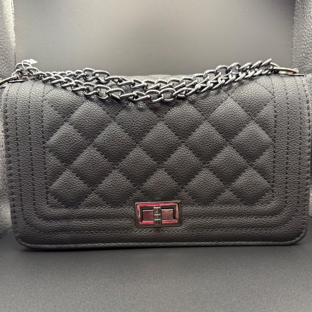 Alfa Bags Classic‎ Collection Black Quilted Flap Chain Crossbody Bag